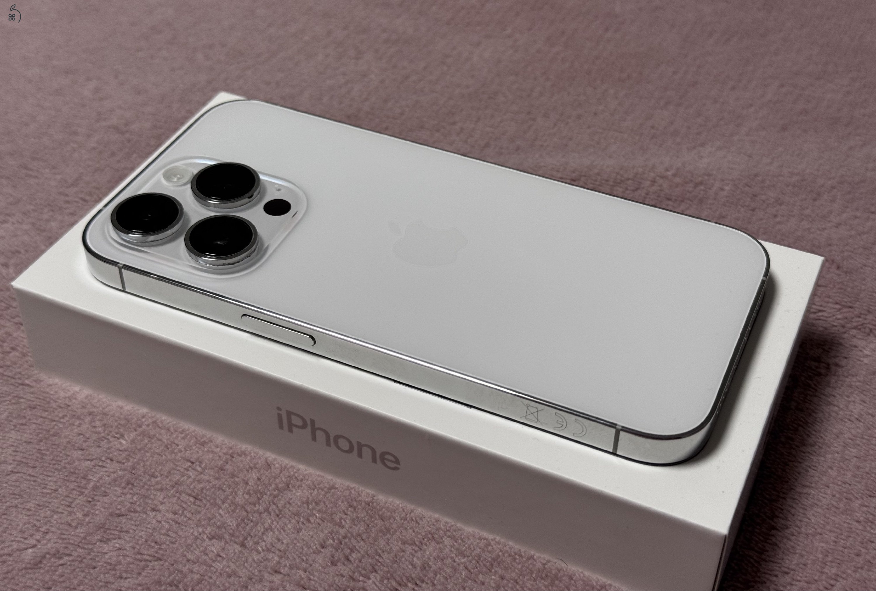 iPhone 14 Pro 128GB - AKKU 93% - kártyafüggetlen, karcmentes állapotban
