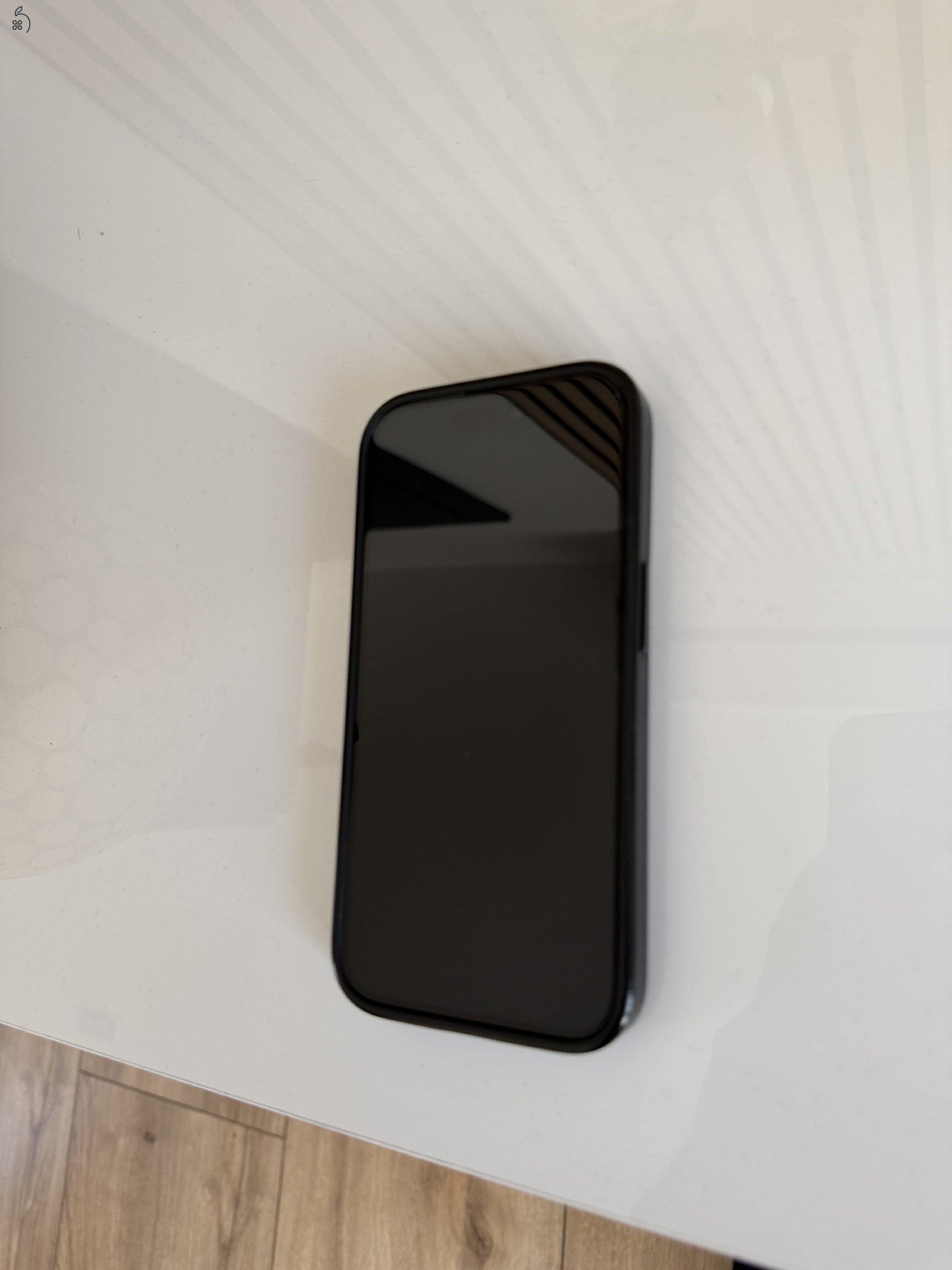 Eladó iPhone 14 Pro Space Grey 256GB + Tok és fólia