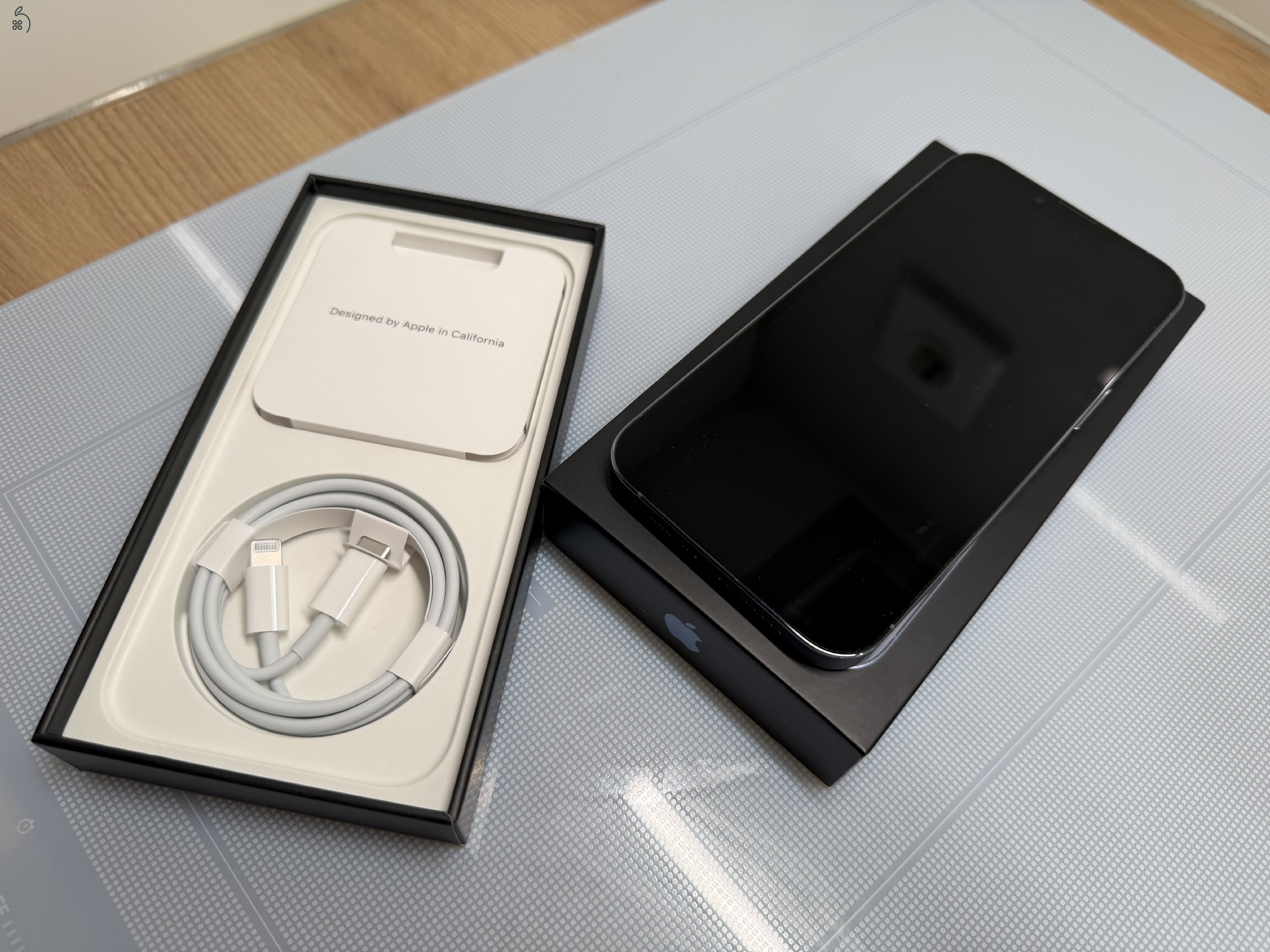 Eladó iPhone 13 Pro 256GB Sierra Blue, 83%, Makulátlan, karcmentes