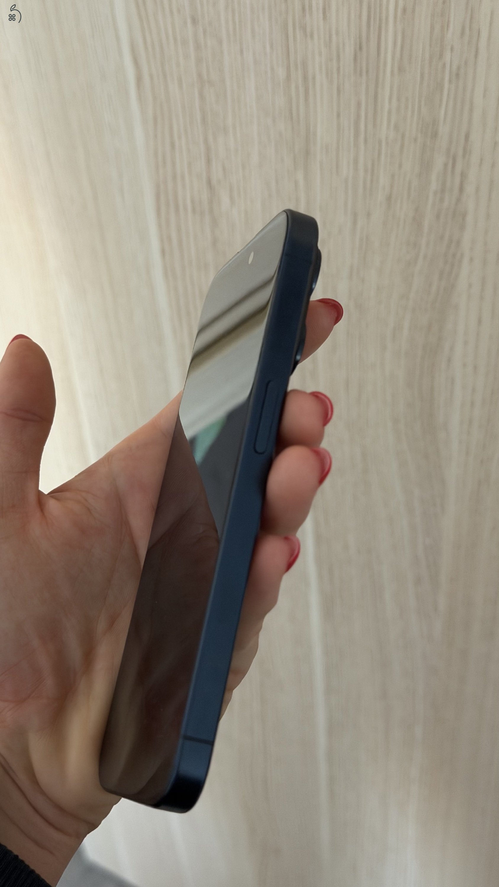 Kiváló állapotú, újszerű iPhone 15 Pro 256GB Titanium Blue