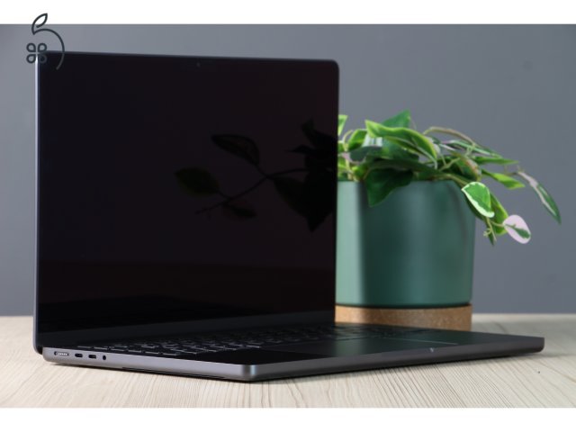 Apple Macbook Pro 14