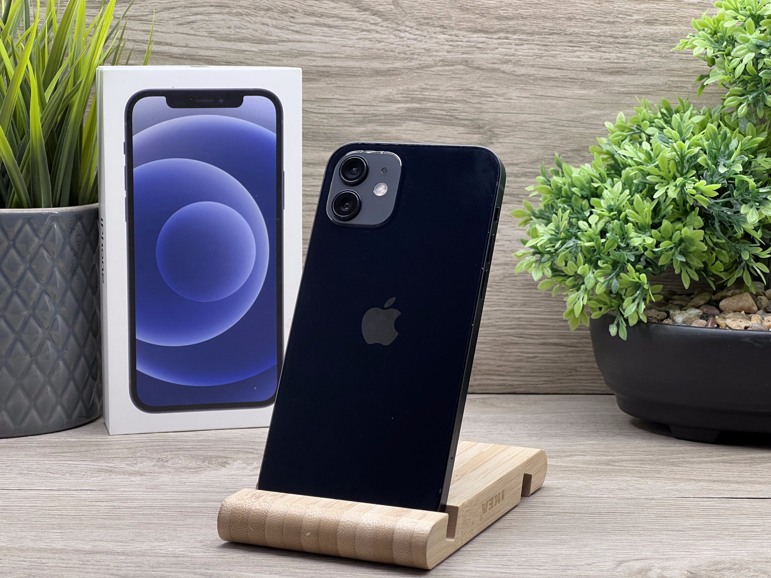 Hibátlan iPhone 12 Black 256GB 2 ÉV Garanciával 100%