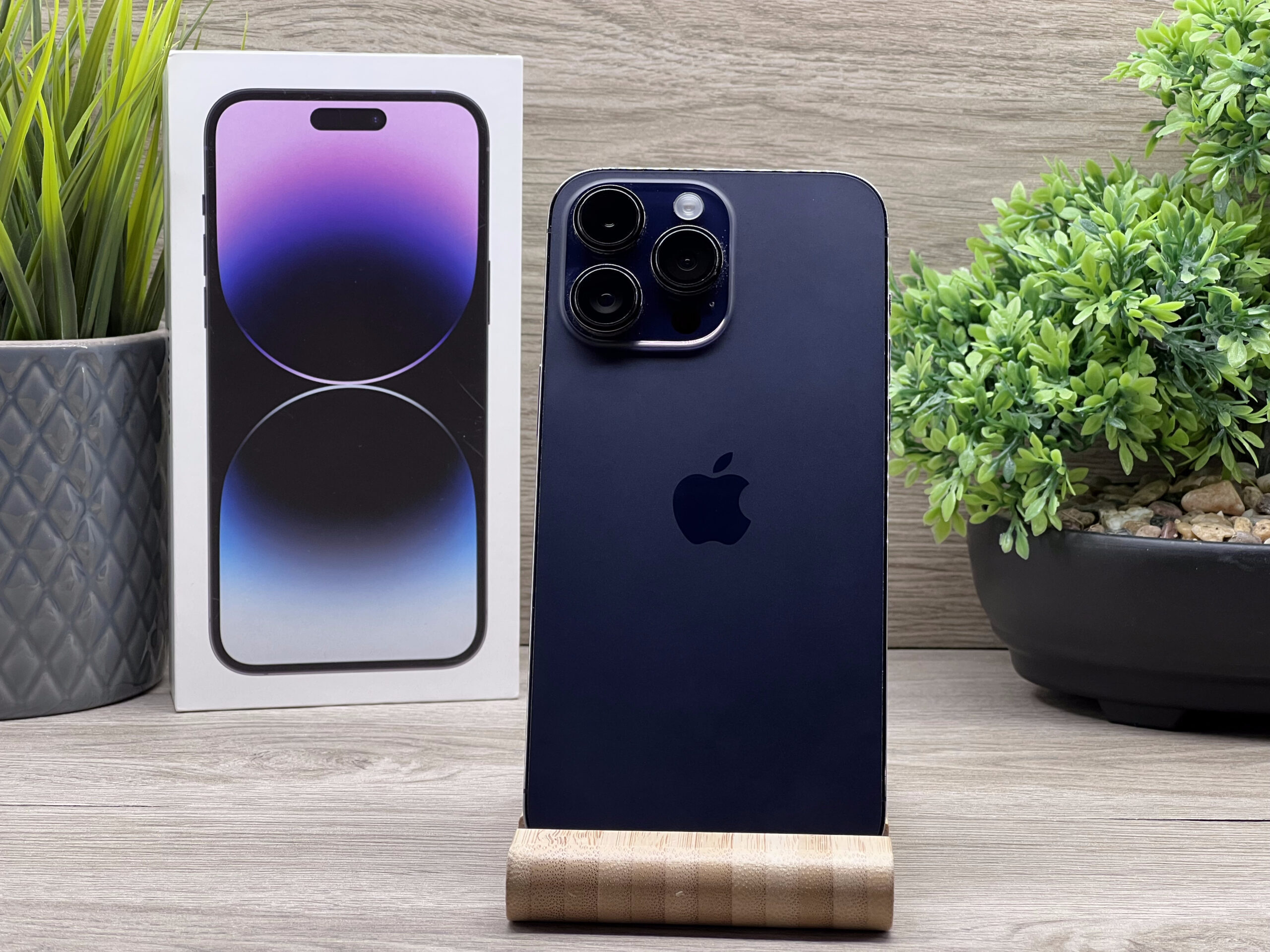 Hibátlan iPhone 14 Pro Max Deep Purple 256GB 2 ÉV Garanciával 91%