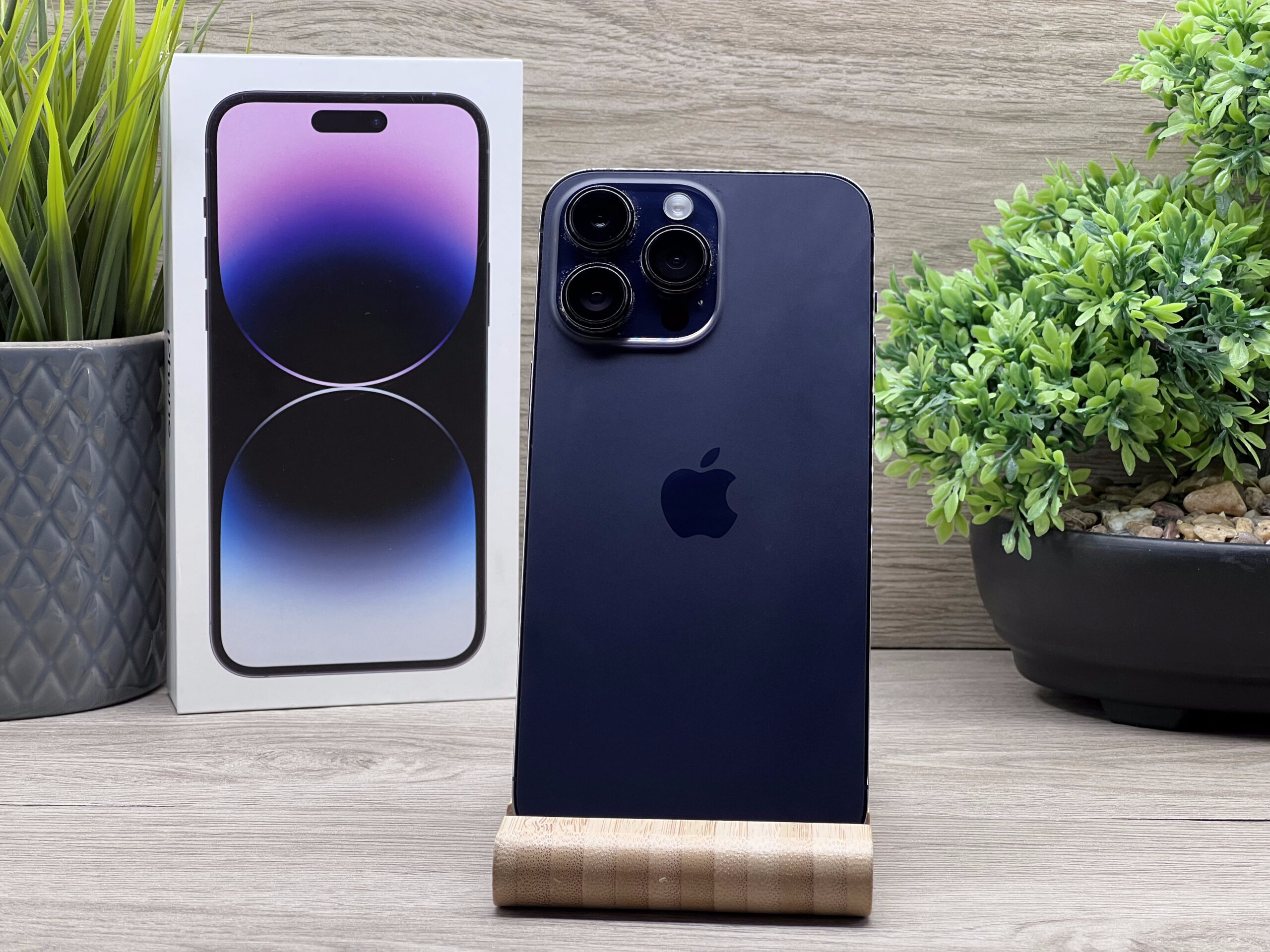 Hibátlan iPhone 14 Pro Max Deep Purple 256GB 2 ÉV Garanciával 90%