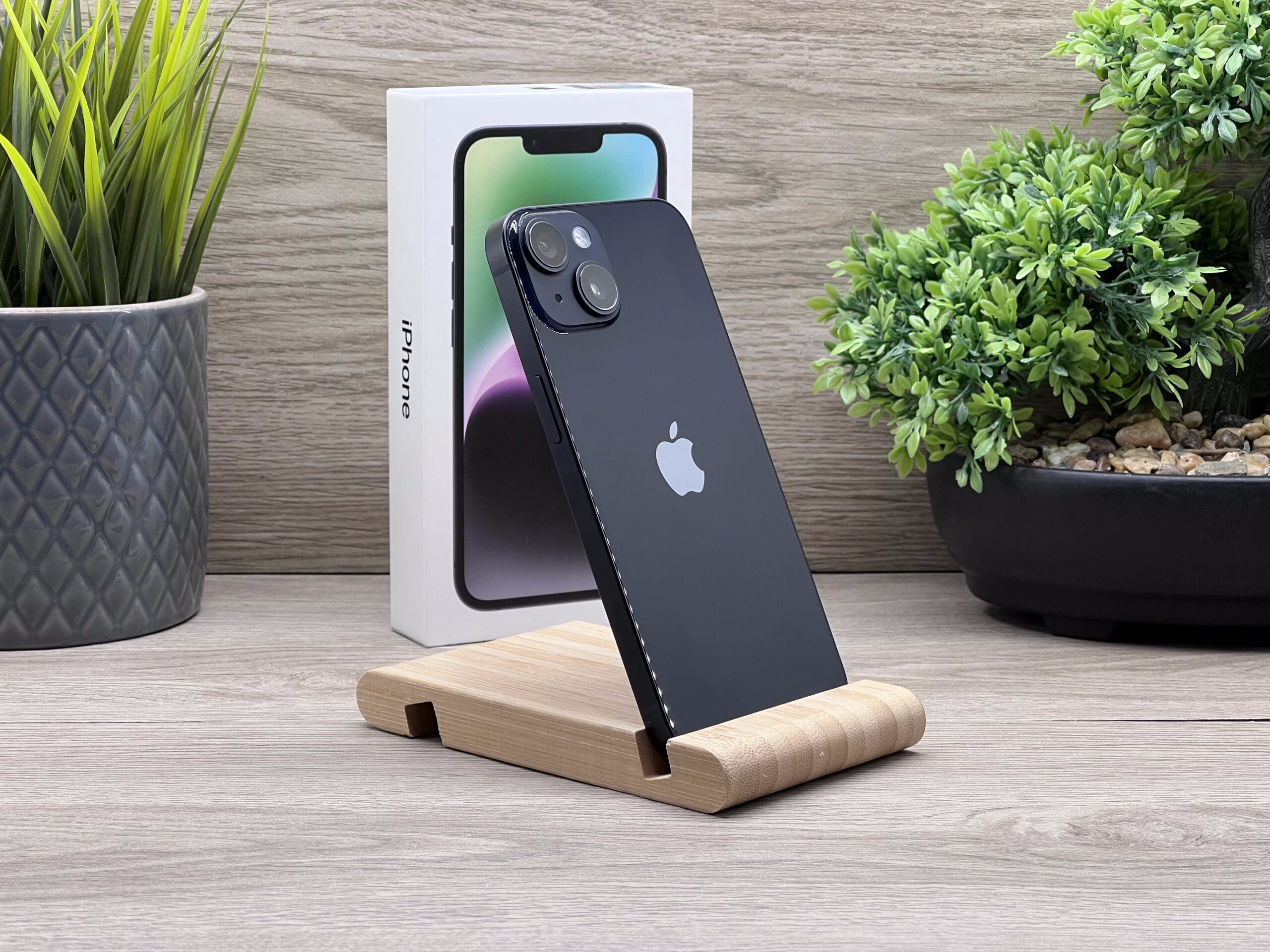 Hibátlan iPhone 14 Midnight 128GB 2 ÉV Garanciával 91%