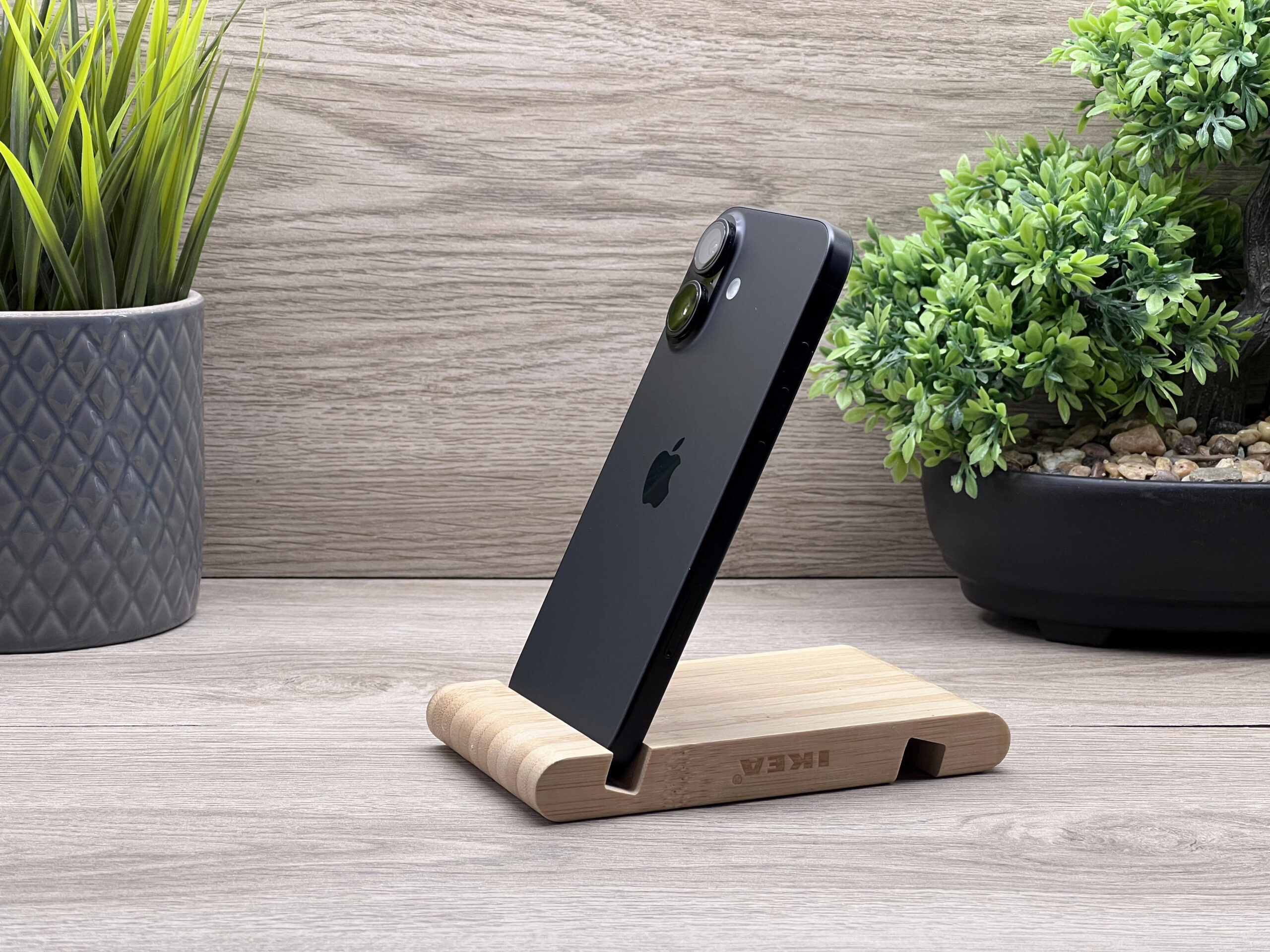 Hibátlan iPhone 16 Black 128GB 2 ÉV Garanciával Számlával 100%