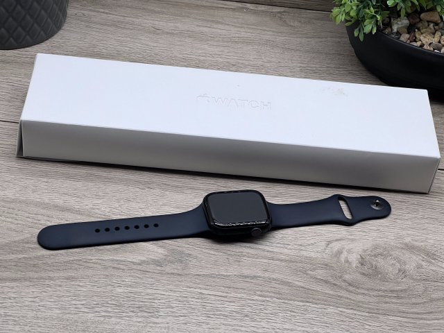 Apple Watch S8 Midnight 45mm CELL 2 ÉV Garanciával Számlával