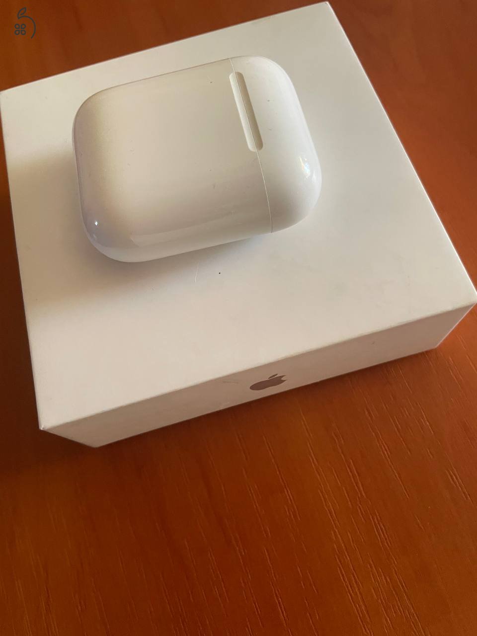 Apple AirPods 2 – Szép állapotban, dobozával eladó