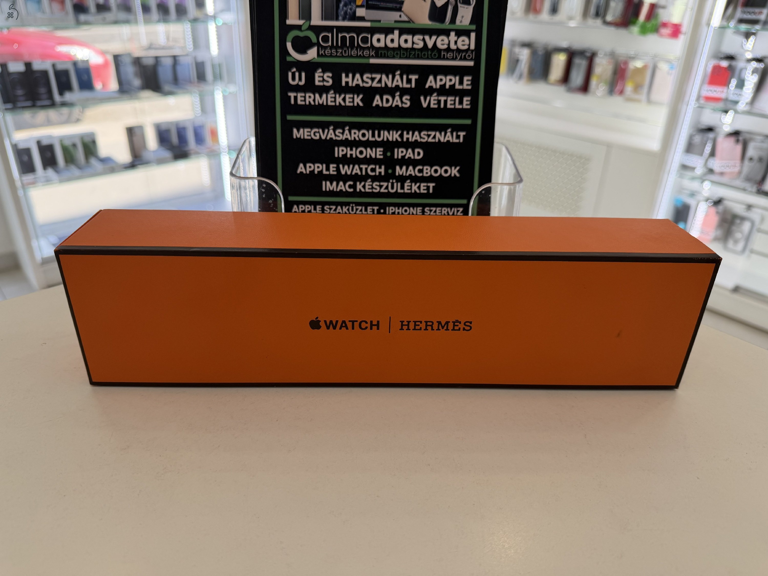 Hermés Apple Watch 8 Cellular Stainless Hibátlan/1 hónap gar./Akku 100%/p4776