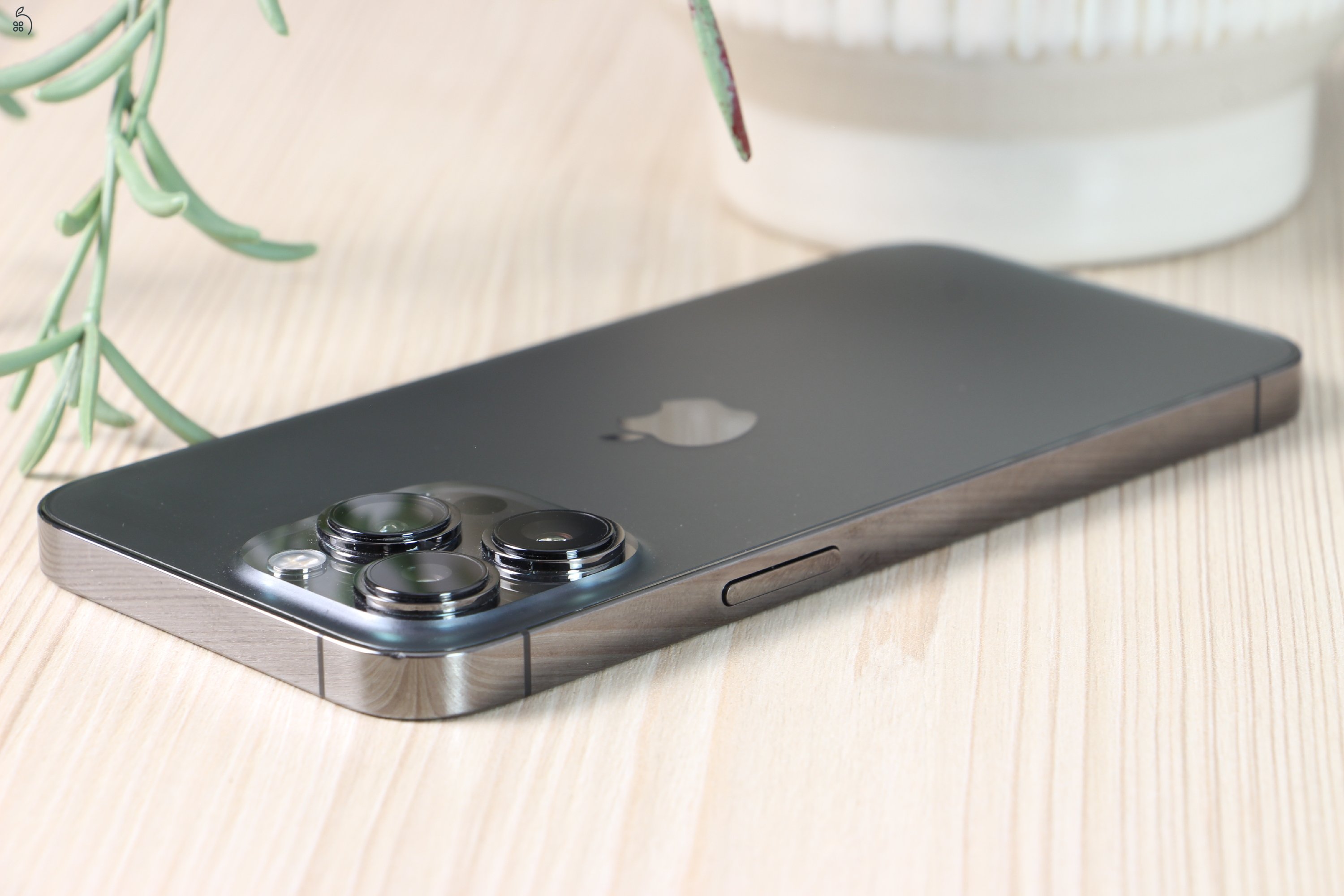 Apple iPhone 13 Pro 256GB asztroszürke C+ US-7737