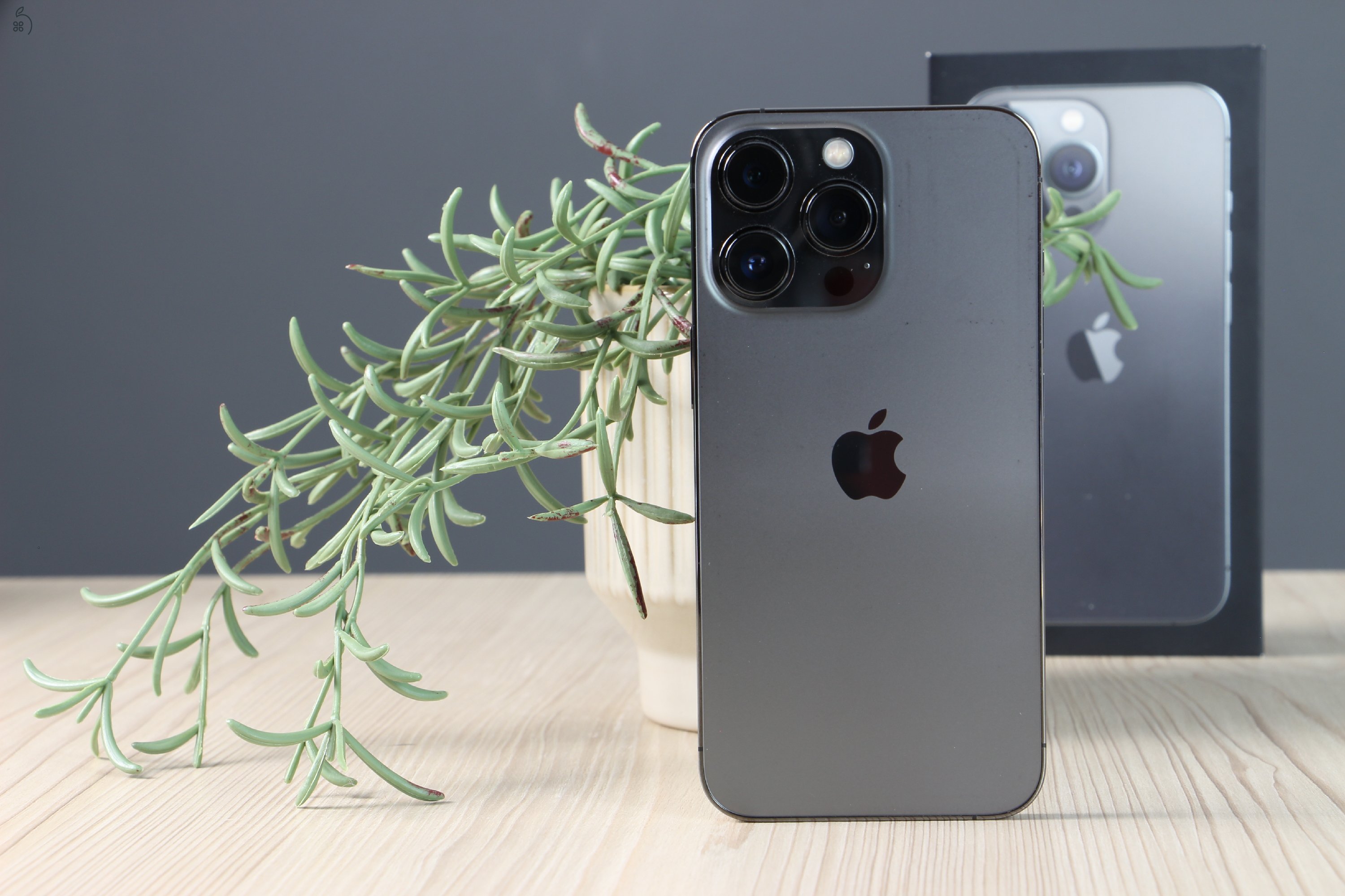 Apple iPhone 13 Pro 256GB asztroszürke C+ US-7737