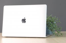 Apple Macbook Air 13
