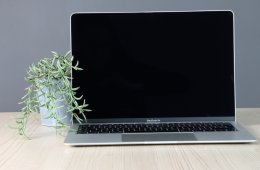 Apple Macbook Air 13