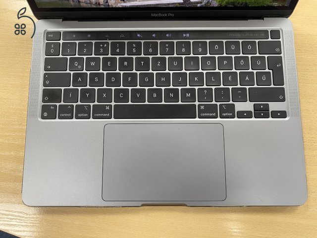 Macbook Pro M1 2021 8GB RAM 256GB SSD Magyar bill, 93% akku, Space Gray