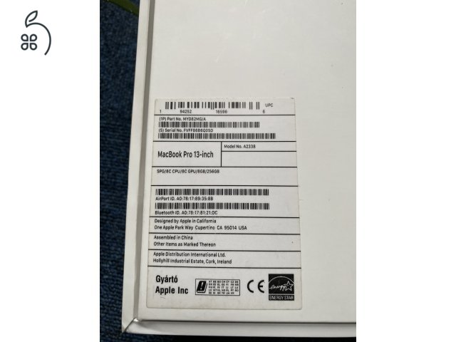 Macbook Pro M1 2021 8GB RAM 256GB SSD Magyar bill, 93% akku, Space Gray