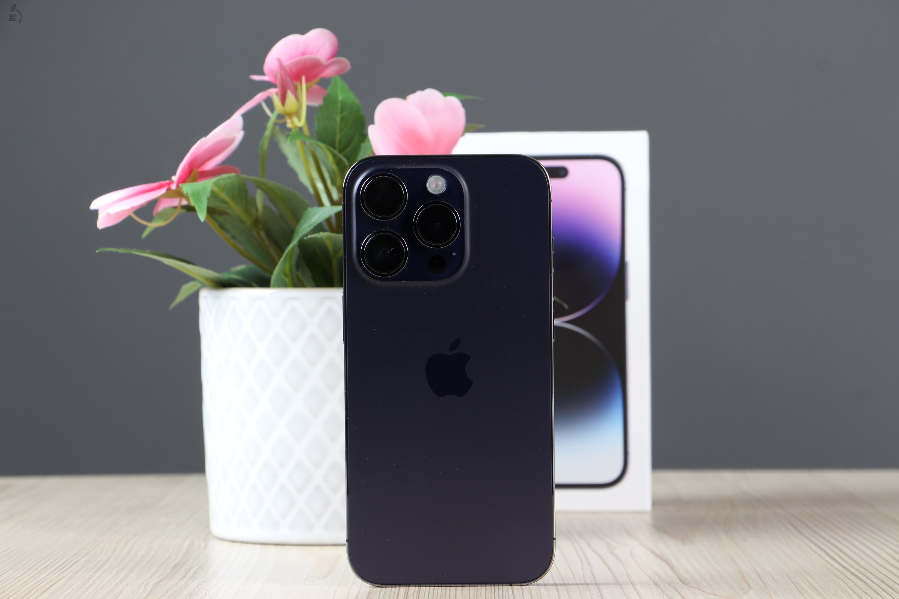 Apple iPhone 14 Pro 256GB Deep Purple B US-7660