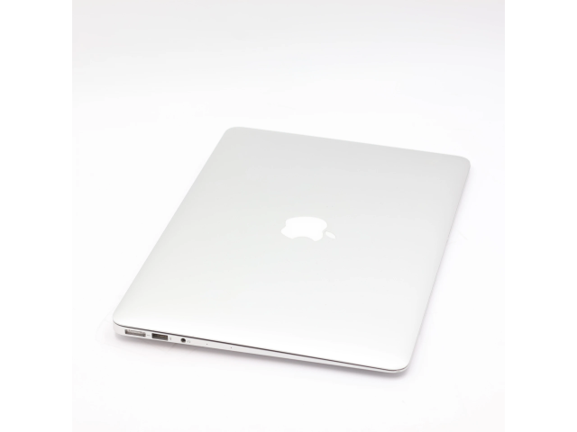 1 év garanciával! Felújított Apple Macbook AIR i5 2017 128 GB Silver