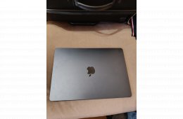 MacBook Air 15