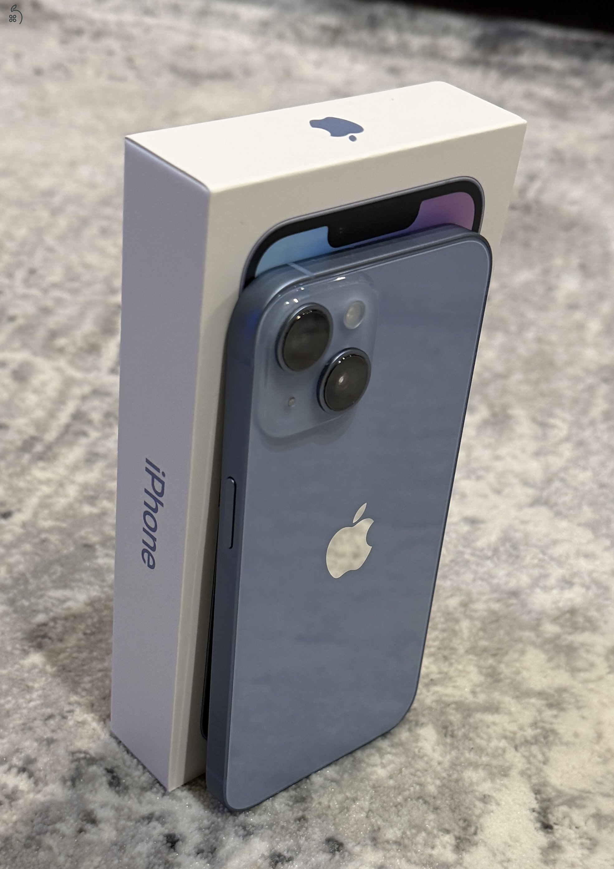 Eladó iPhone 14 128 GB – Blue (kártyafüggetlen)