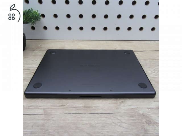 Apple MacBook Pro 14 M3 Pro 2023 1TB használt karcmentes – 100% akku (16 ciklus) – 6 hónap garancia