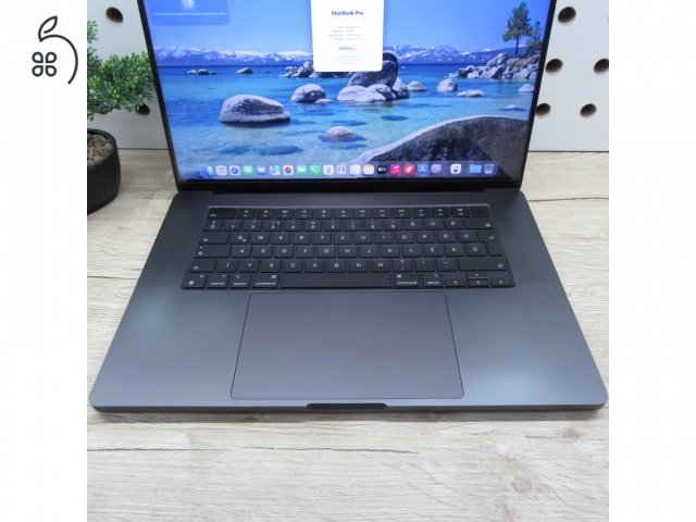 Apple MacBook Pro 16 M3 Pro 2023 500GB használt megkímélt – 93% akku (224 ciklus) – 6 hónap garancia