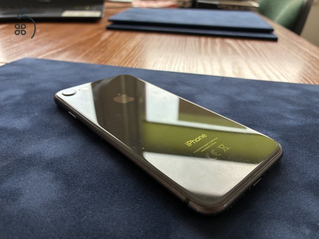 Apple iPhone 8 64 GB Space Gray
