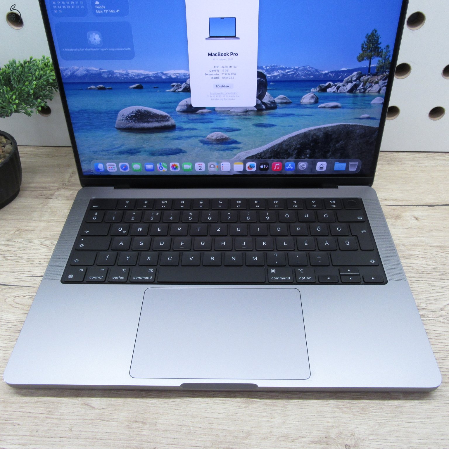 Apple MacBook Pro 14 M1 Pro 2021 500GB használt megkímélt – 86% akku (359 ciklus) – 6 hónap garancia