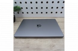 Apple MacBook Pro 14 (2021) – M1 Pro / 16GB / 500GB SSD – használt, megkímélt – 84% akku (545 ciklus)
