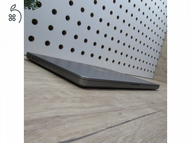 Apple MacBook Pro 14 (2021) – M1 Pro / 16GB / 500GB SSD – használt, megkímélt – 84% akku (545 ciklus)