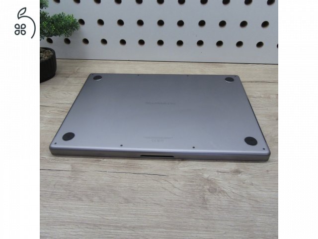 Apple MacBook Pro 16 (2021) – M1 Pro / 16GB / 512GB SSD – használt, szép állapot – 89% akku (174 ciklus)