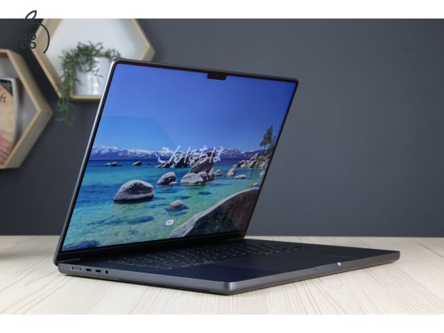 Újszerű Apple Macbook Pro 16