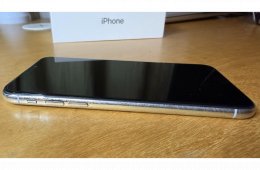 iPhone XS 64GB silver - Független Megkímélt állapotban