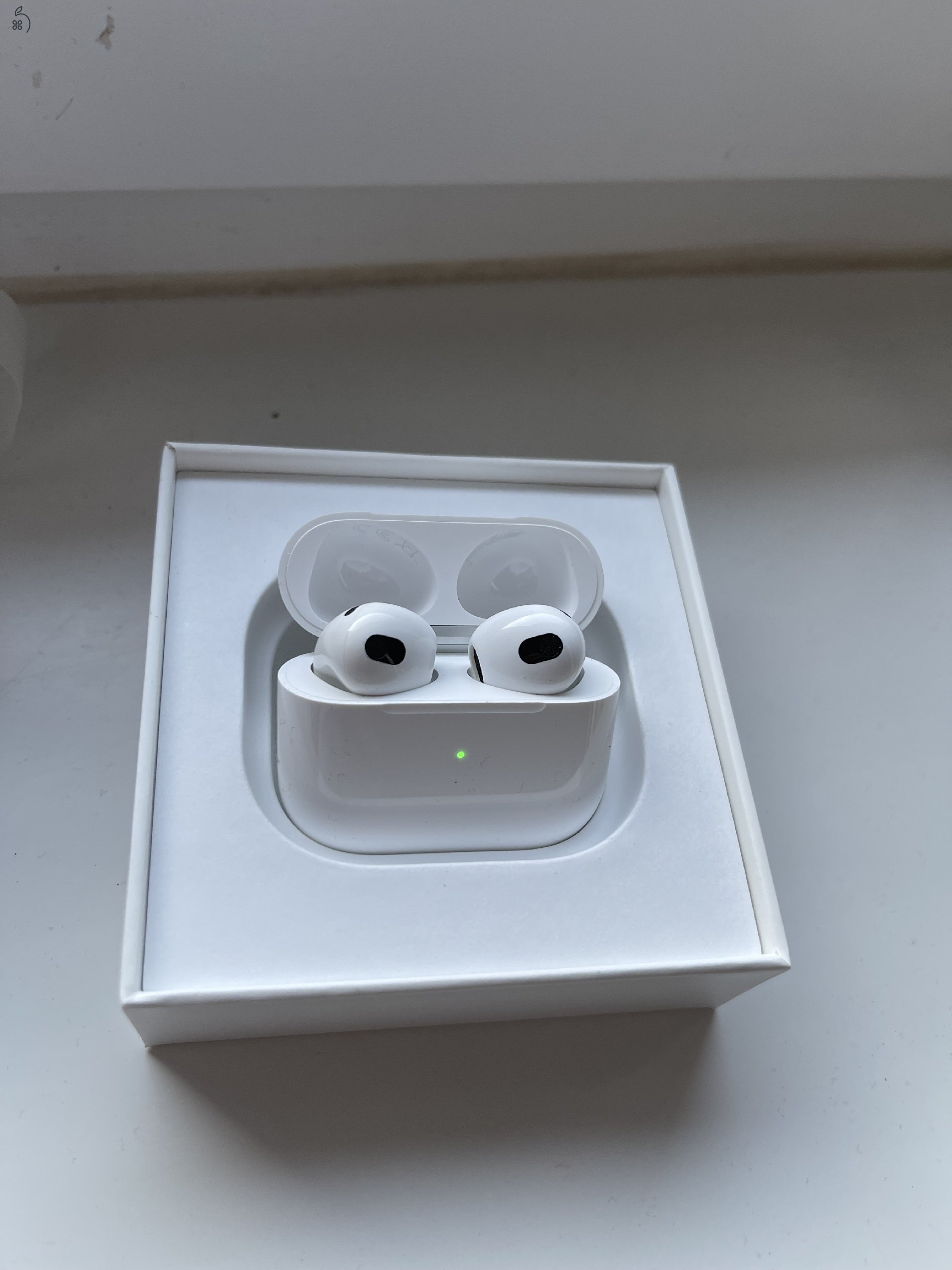 Új Airpods 3