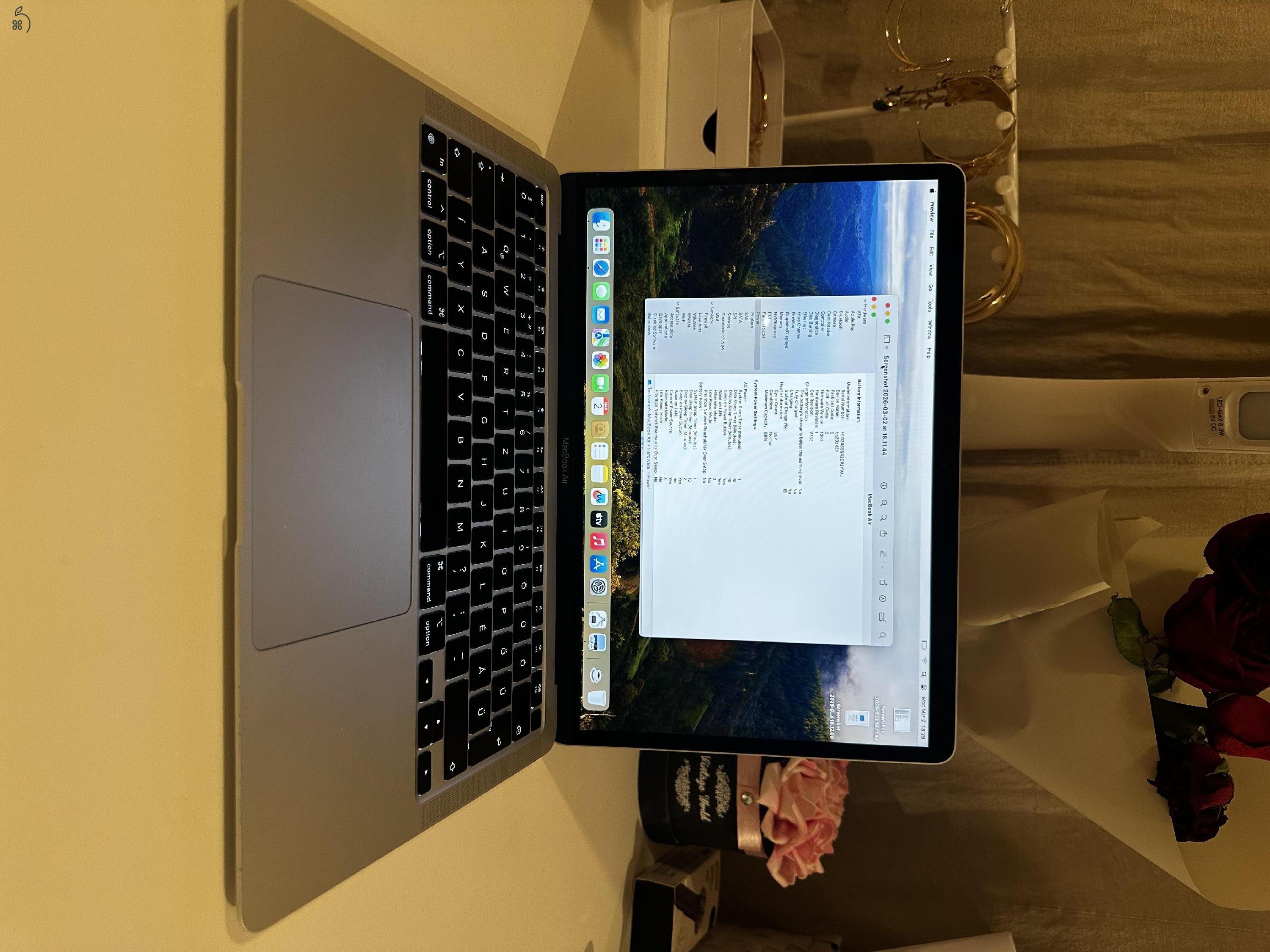 MacBook Air 2020 M1 13”  8GB /256GB SSD