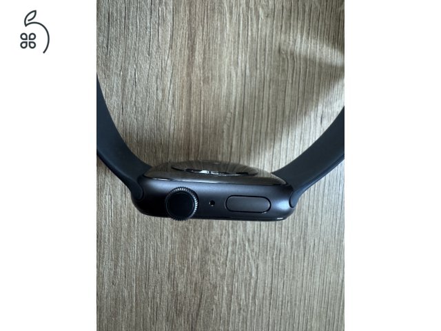 Apple Watch Series 6 44mm fekete GPS
