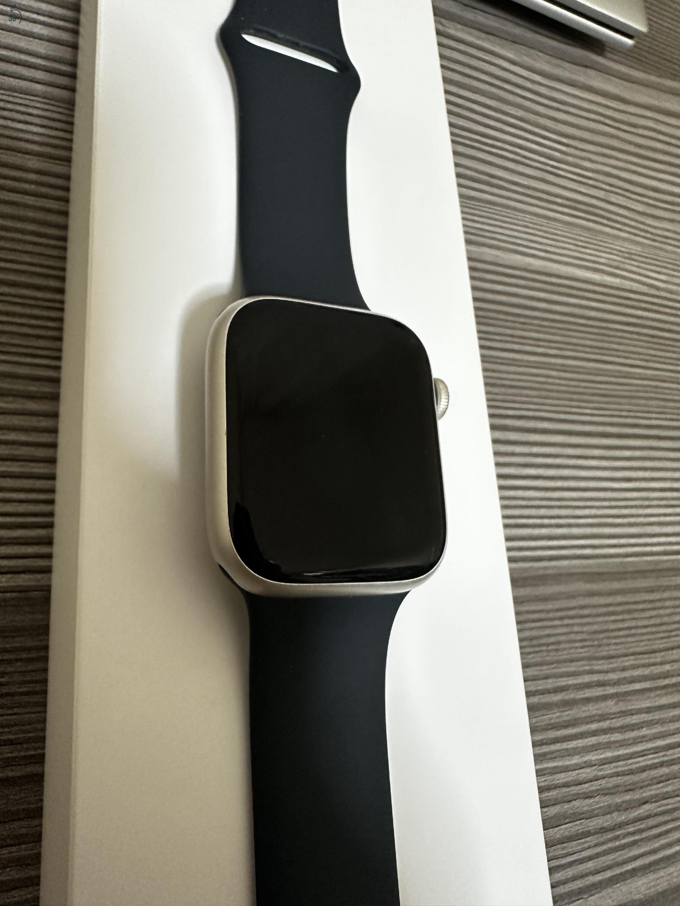 Apple Watch S8 - GPS+LTE 45mm