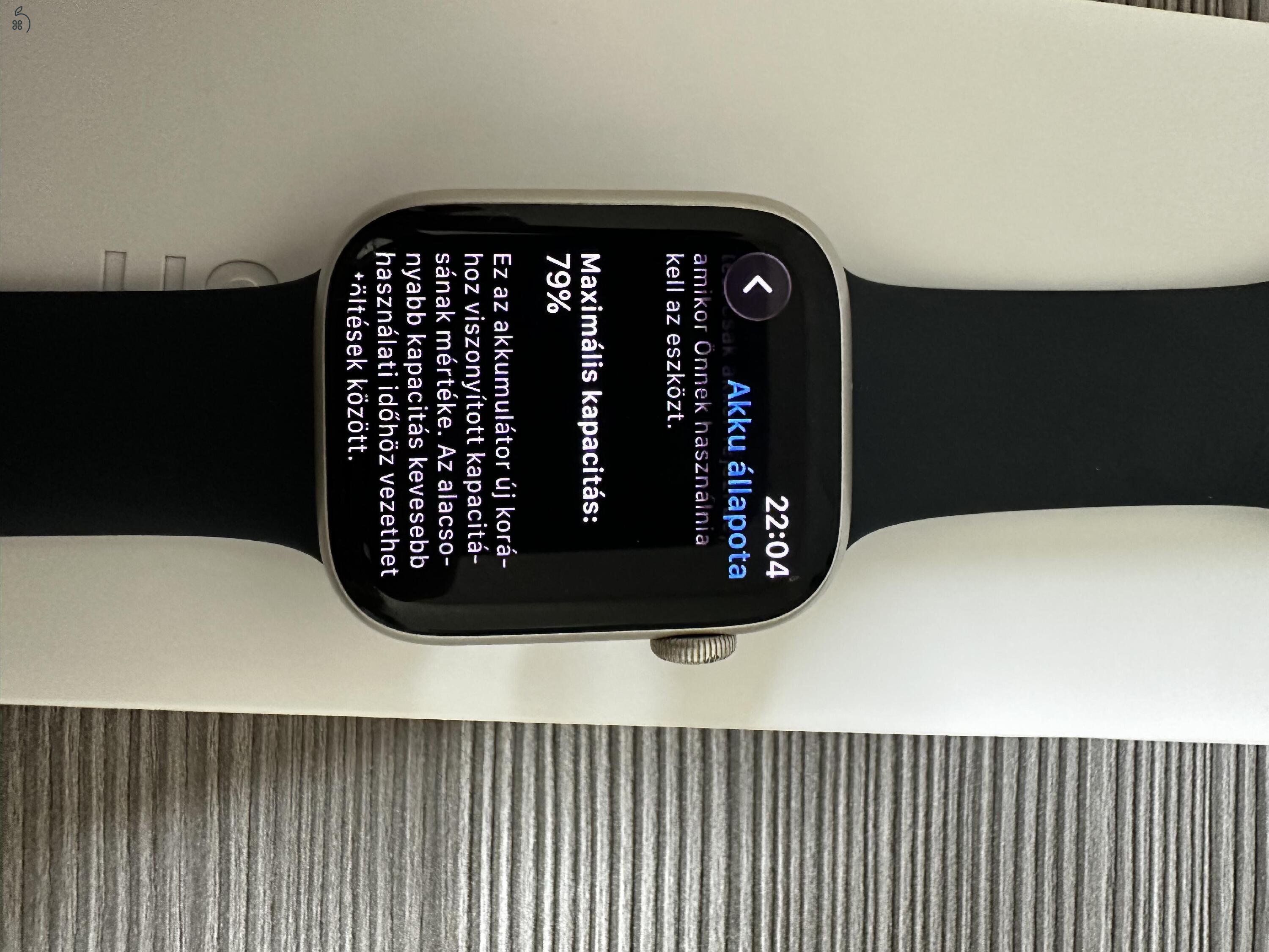Apple Watch S8 - GPS+LTE 45mm