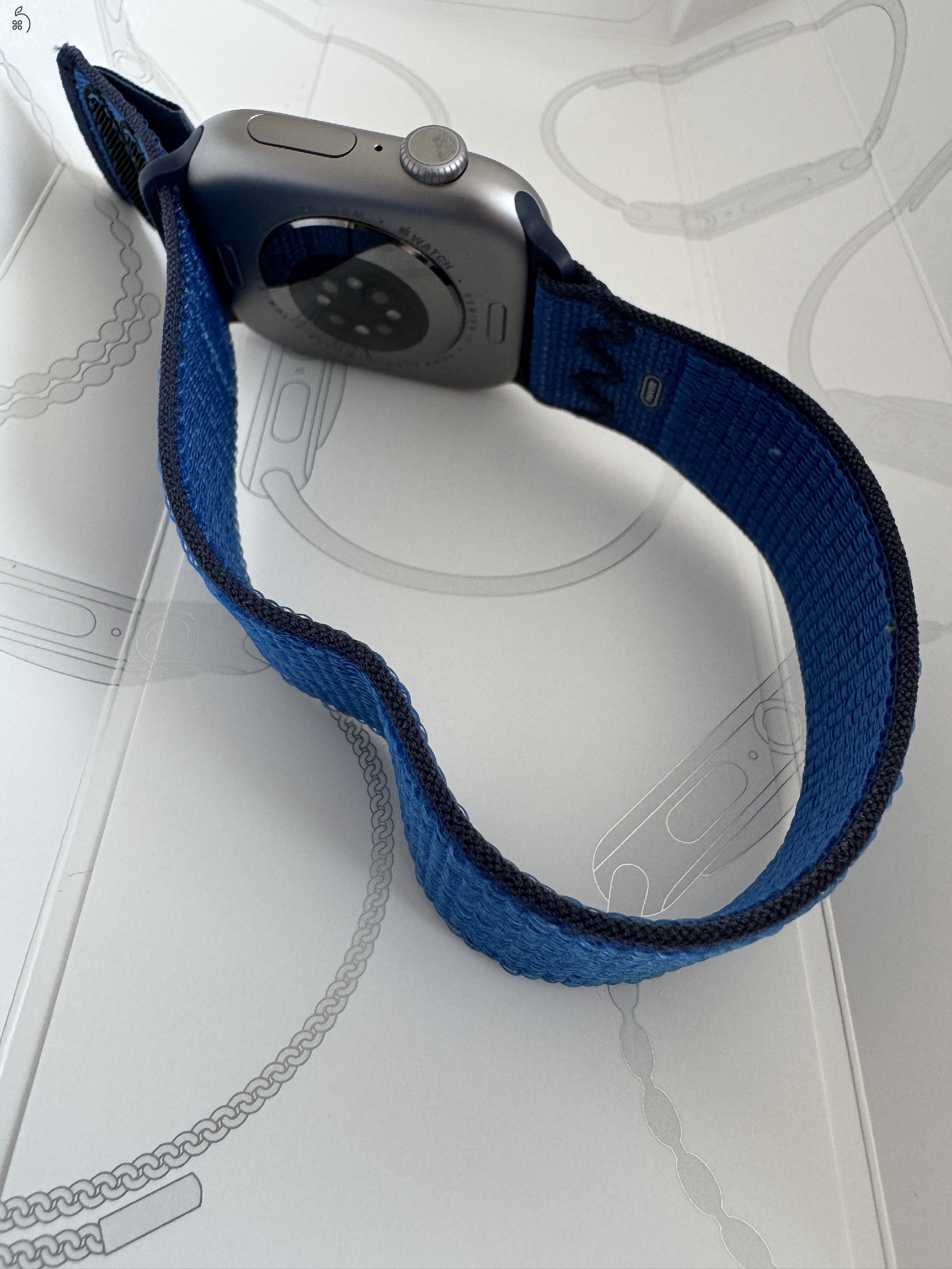 Apple Watch 11 46mm karcmentes 1,5 év garanciával