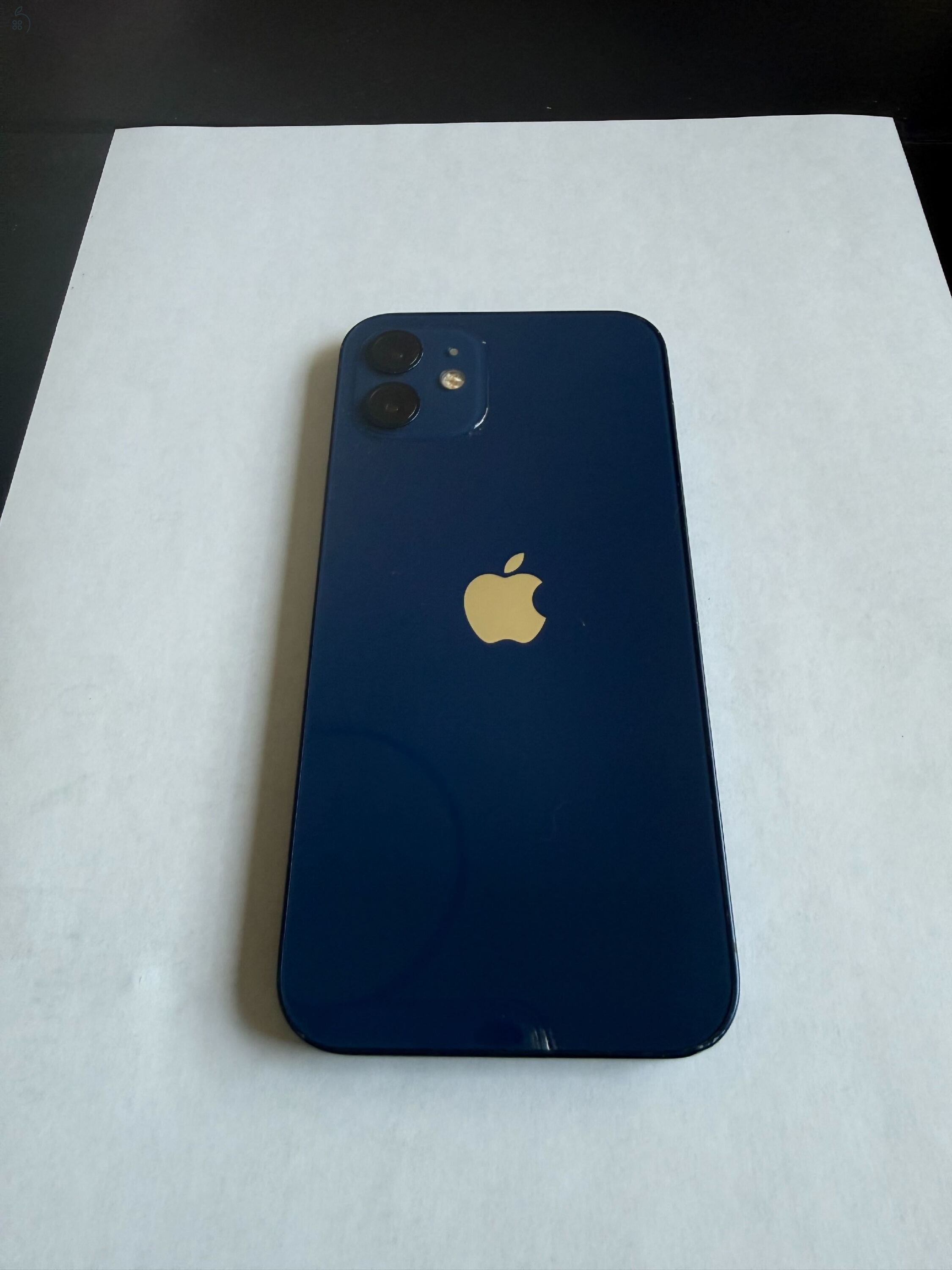 Eladó iPhone 12, 64GB, kék
