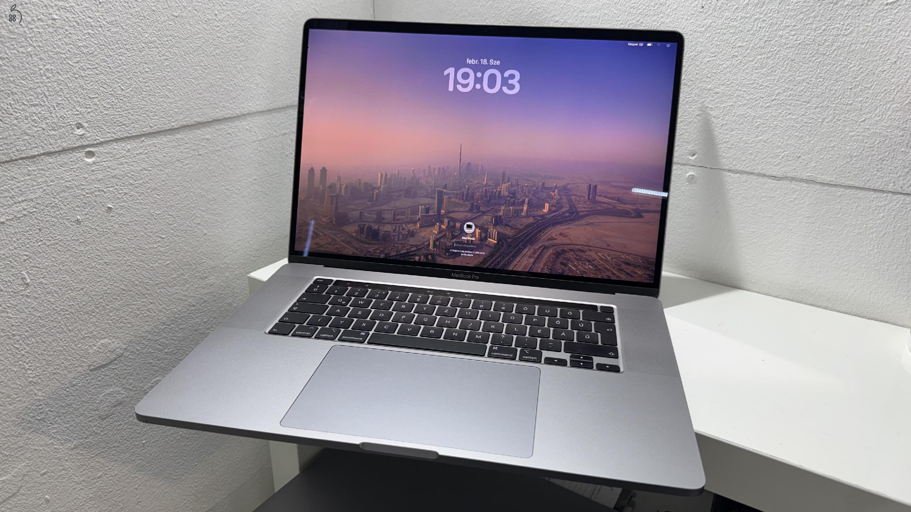 Macbook Pro 16