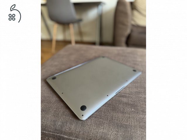 Macbook Air 13” M1 (2020) 8GB RAM 256GB SSD HUN billentyűzet