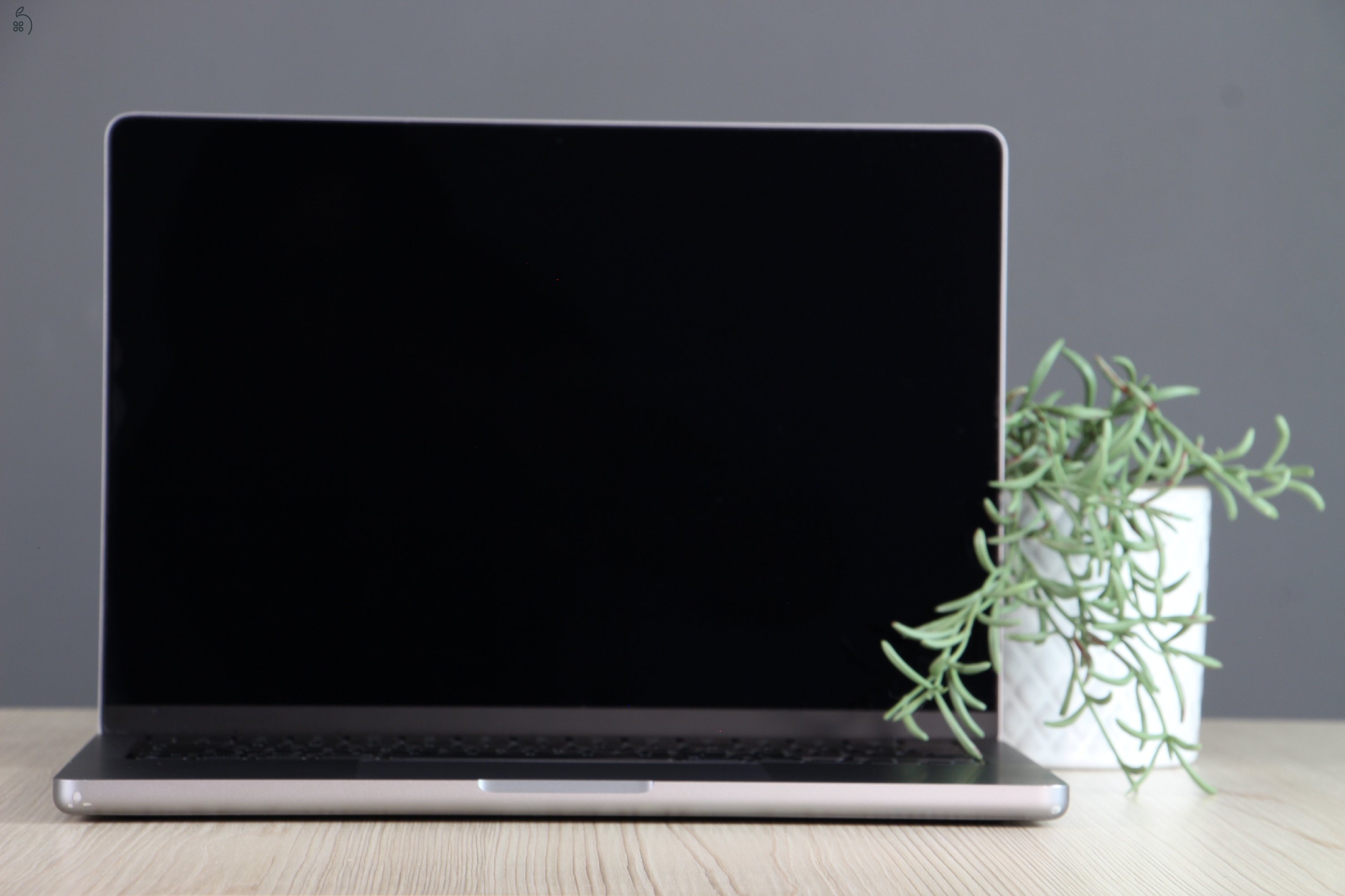 Apple Macbook Pro 14