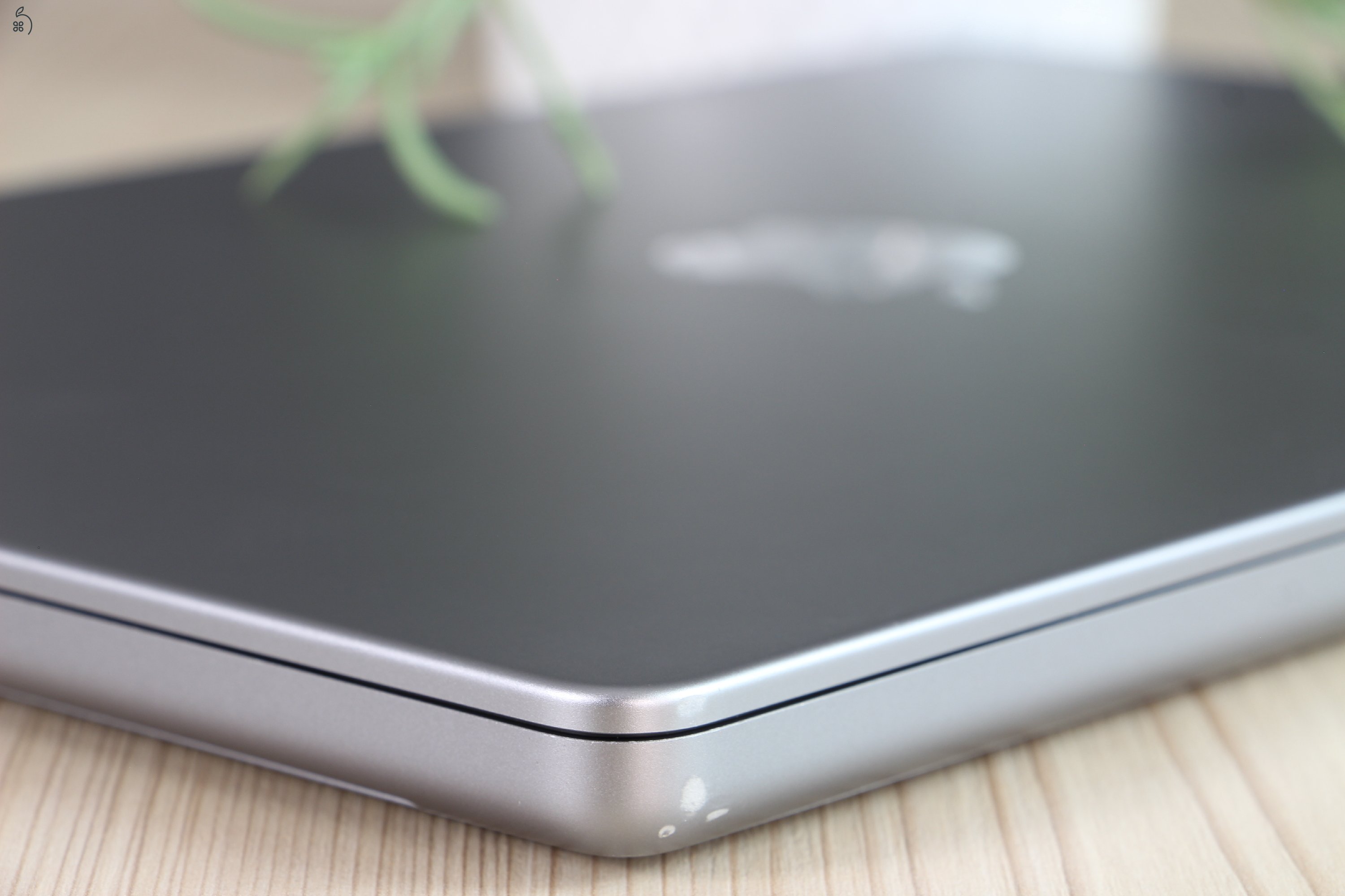 Apple Macbook Pro 14