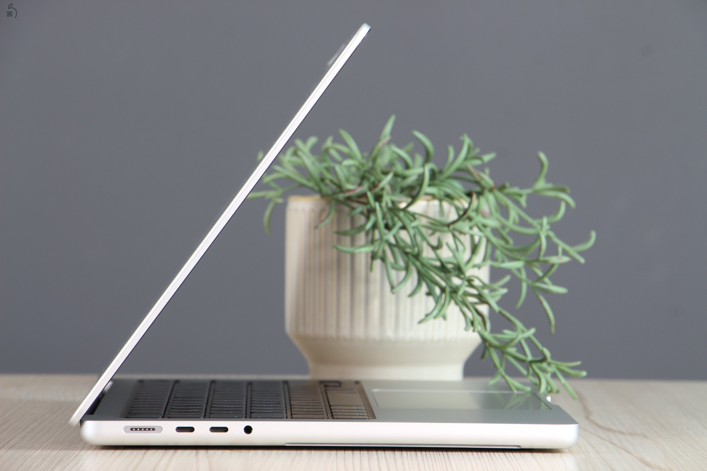 Használt Apple Macbook Pro 14