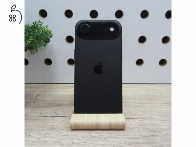 Apple iPhone Air Black 256GB használt karcmentes – 100% akku (20 ciklus) – garancia 2026.12.20.-ig