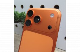 Apple iPhone 17 Pro Cosmic Orange 256GB használt karcmentes – 100% akku (49 ciklus) – garancia 2026.12.29.-ig