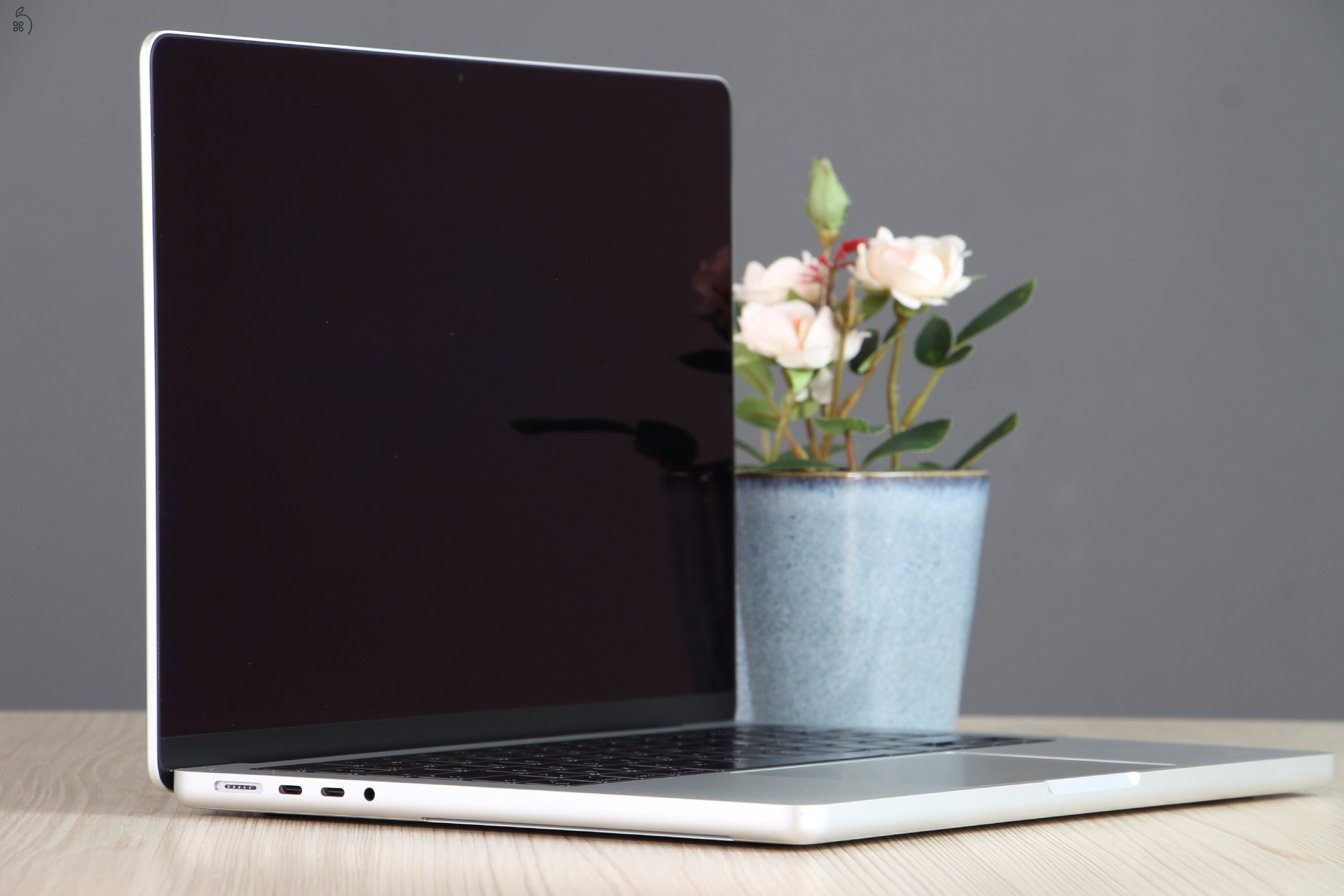 Apple Macbook Pro 14