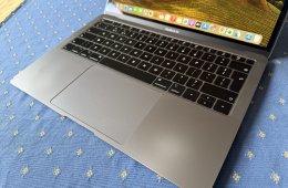 MacBook Air Retina, 13”  (2019) 16 GB RAM, 512 GB SSD