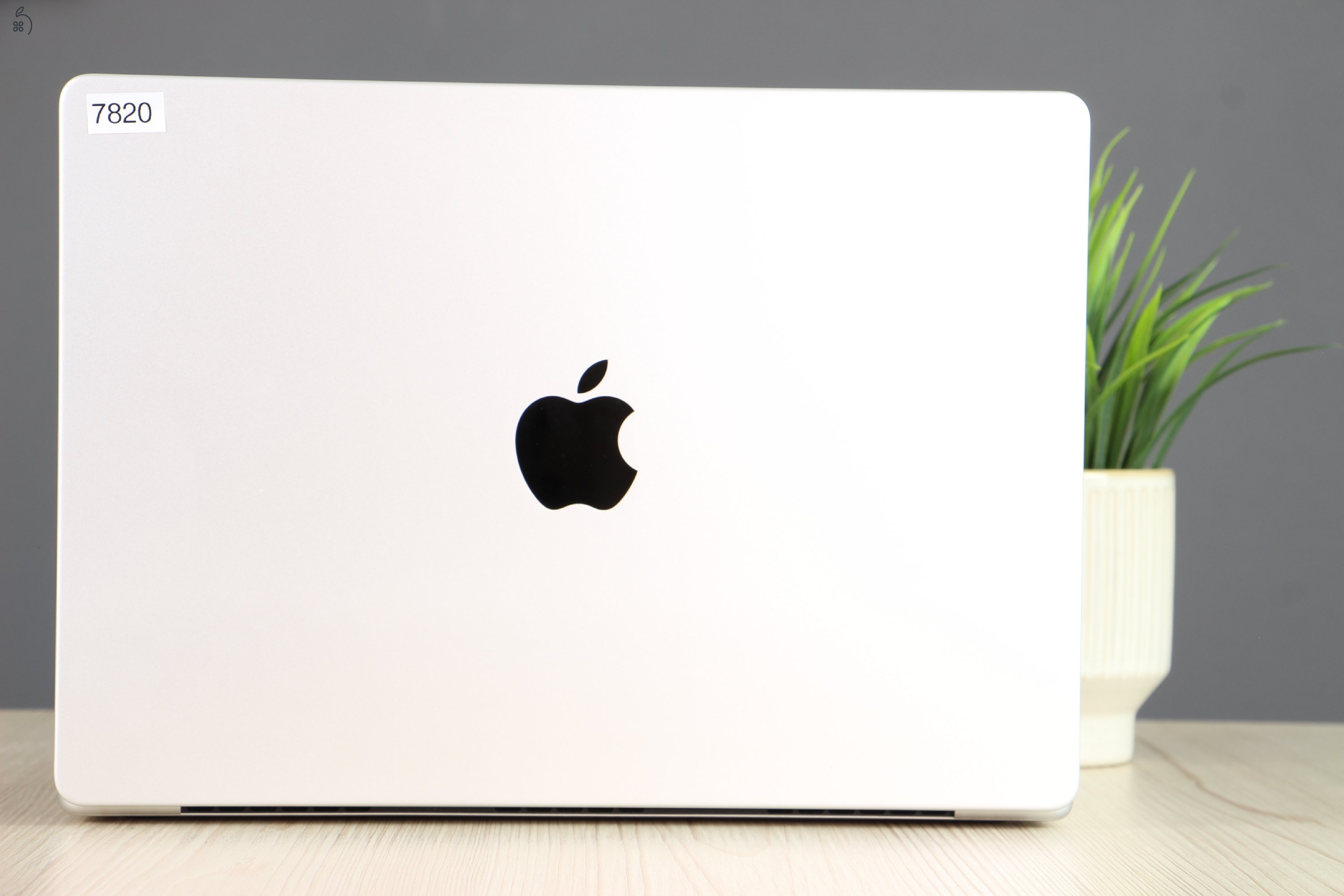 Apple Macbook Pro 14
