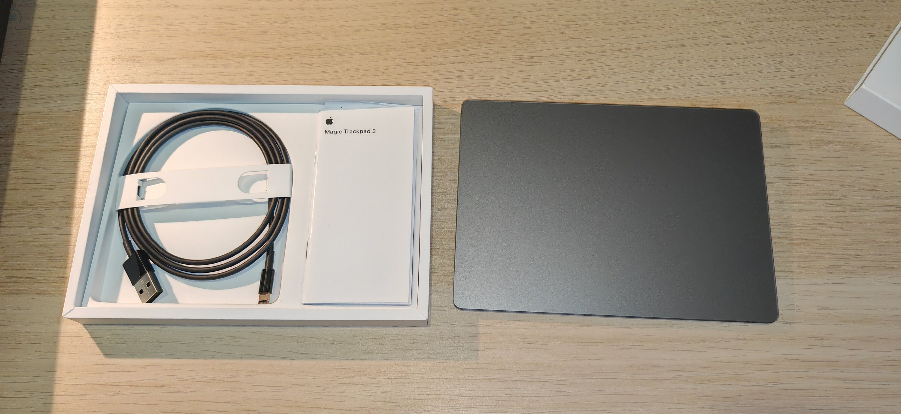 Apple Magic Trackpad 2 A1535